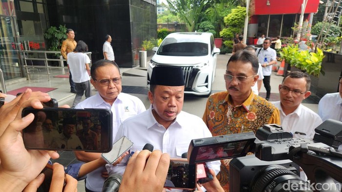 Nusron Wahid Ungkap Kasus Satu Tanah Punya Empat Sertifikat, BPN dan KPK Bersinergi