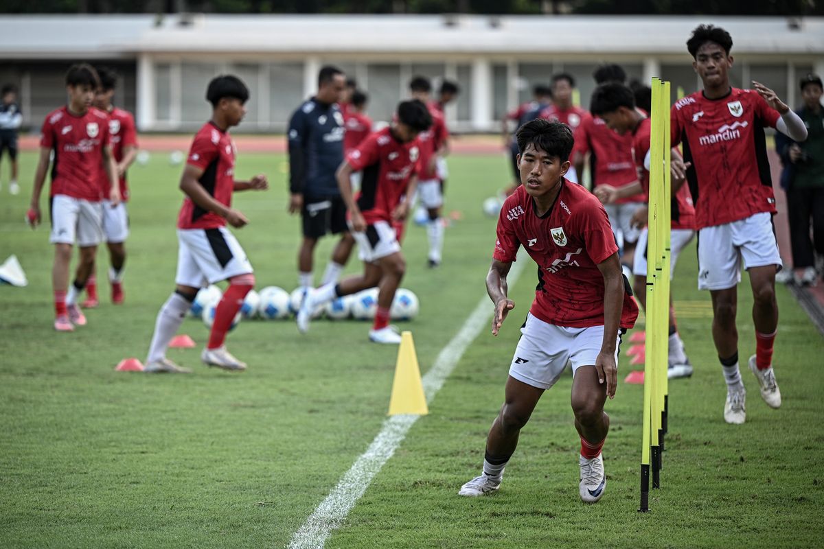Timnas U-17 Indonesia Siap Tampil di Piala Dunia 2025, Nova Arianto Bawa 4 Pemain Diaspora