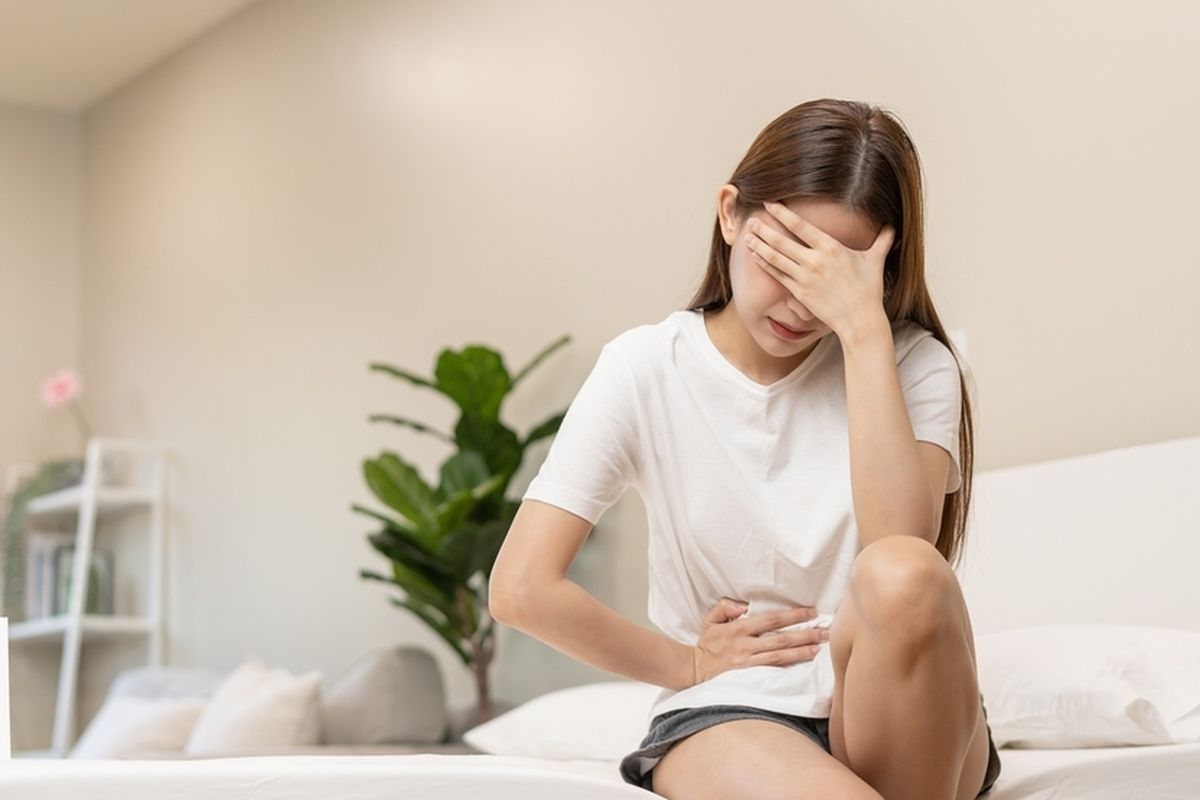 5 Cara Cepat Redakan Asam Lambung Naik, dari Air Hangat hingga Permen Karet