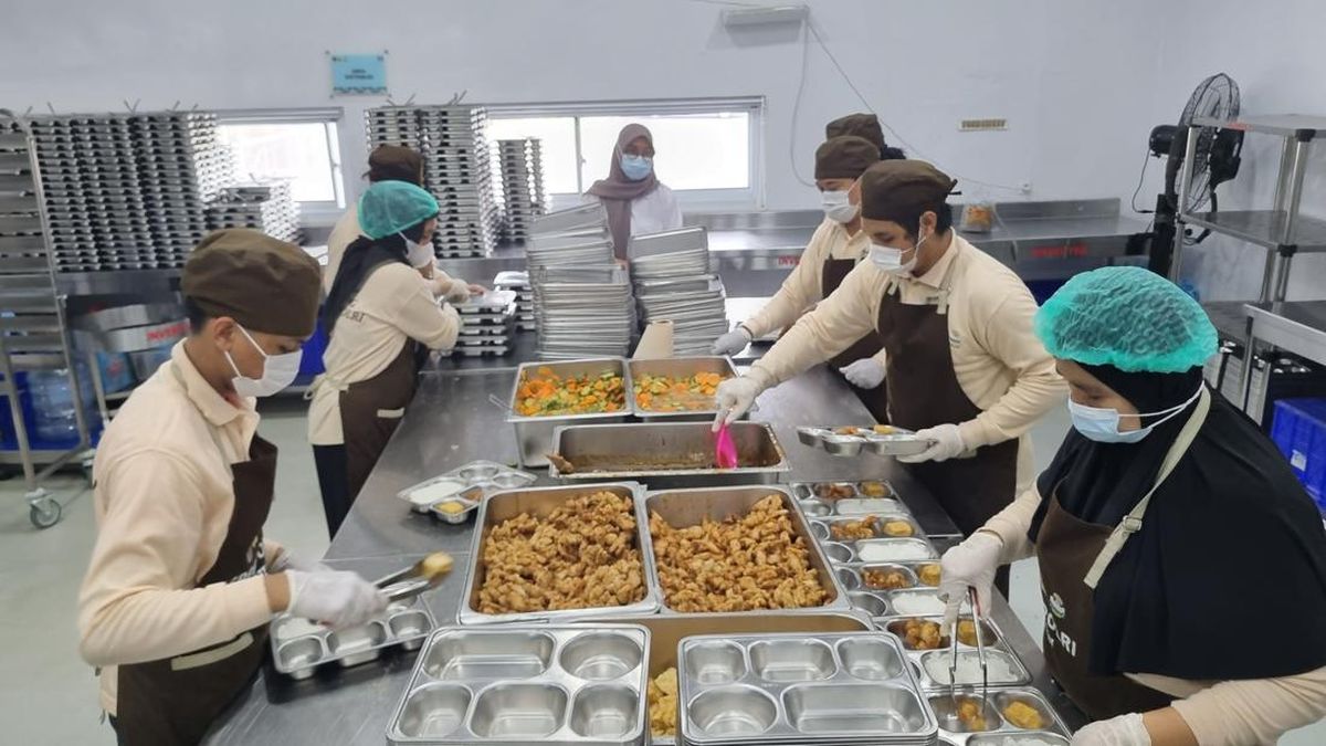 Pakar Kesehatan: Uji Kualitas Air untuk Masak MBG Lebih Penting daripada Jenis Air