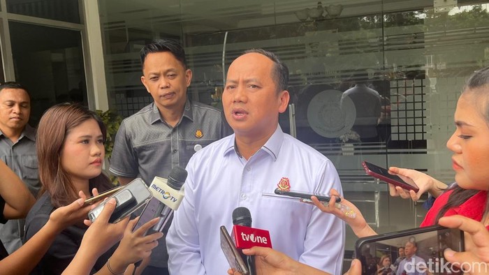 Usai Diperiksa Kejaksaan, Wakil Wali Kota Bandung Siap Benahi Birokrasi