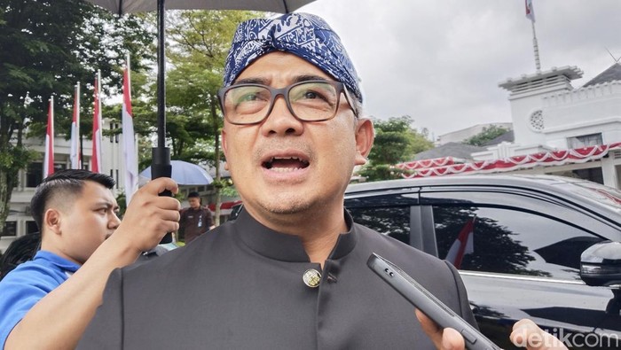 Wali Kota Bandung Muhammad Farhan Angkat Bicara soal Wakilnya yang Diperiksa Kasus Jual-Beli Jabatan